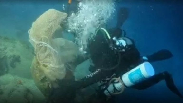 Εντυπωσιακό! 58 αρχαία ναυάγια βρέθηκαν στον βυθό των Φούρνων (εικόνες)